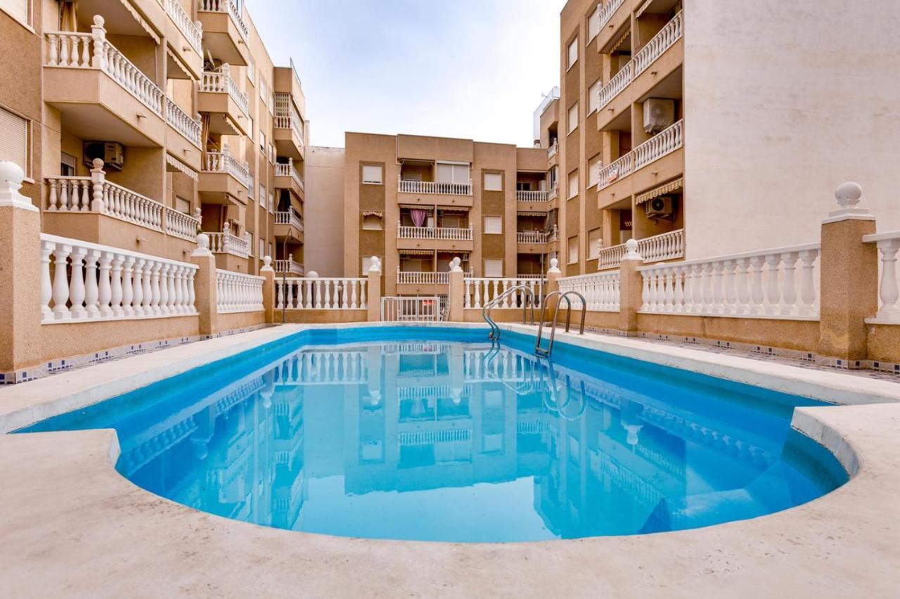 Сomfortable Apartament Caballero De Rodas Torrevieja Exteriér fotografie