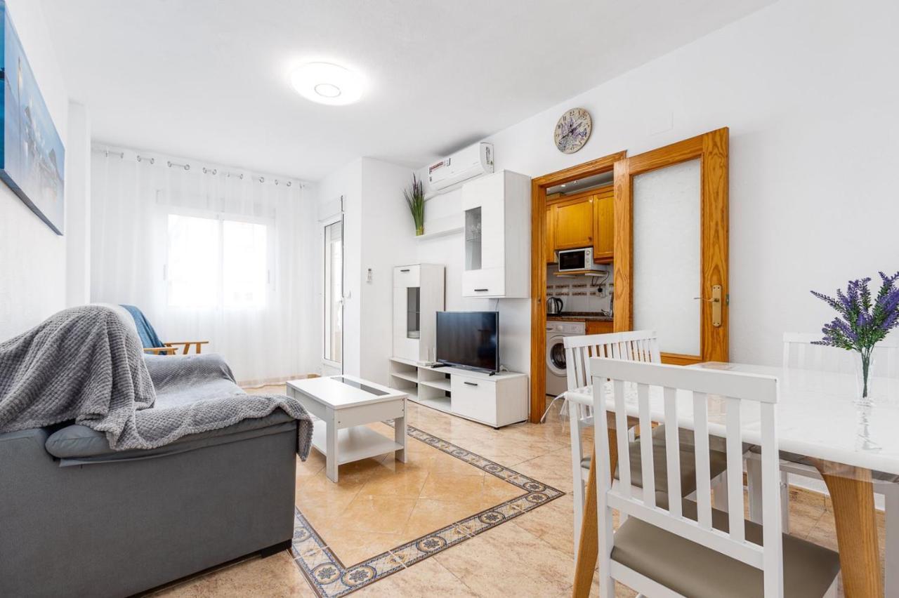 Сomfortable Apartament Caballero De Rodas Torrevieja Exteriér fotografie