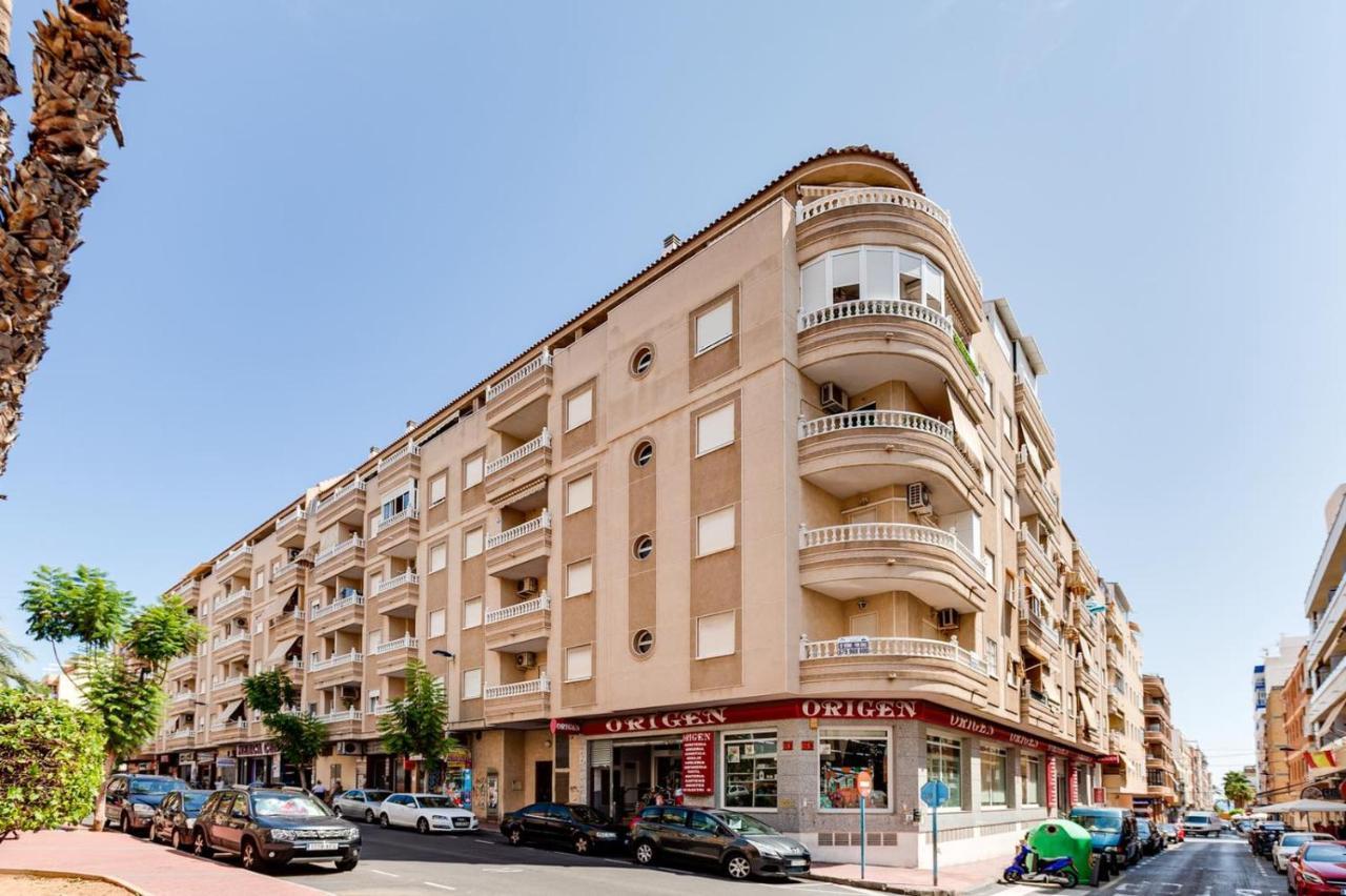 Сomfortable Apartament Caballero De Rodas Torrevieja Exteriér fotografie